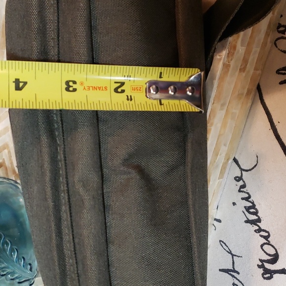 Baggallini Olive Green Shoulder Crossbody Travel Bag - Picture 7 of 10